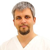 Врач Часовщиков Максим Радиевич