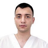 Врач Гайфуллин Равиль Рустамович