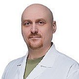 Врач Гис Эдуард Викторович