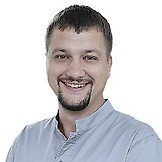 Врач Нануев Иван Сергеевич