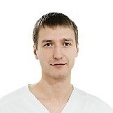 Врач Симонов Сергей Викторович